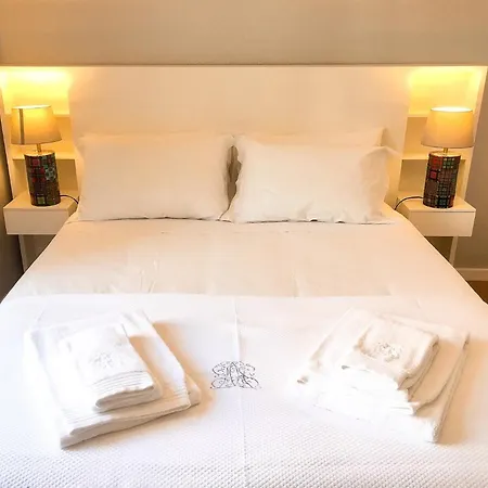 Апартаменти Baixa Chiado Aurea *