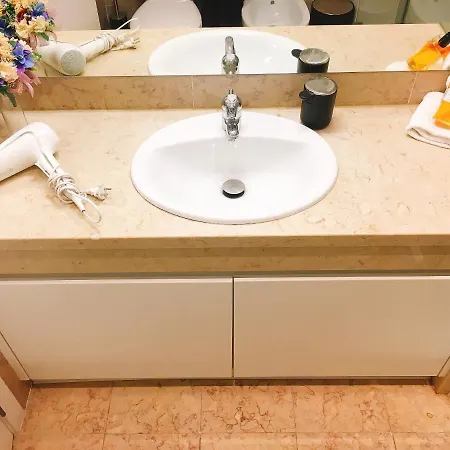 Baixa Chiado Aurea ליסבון