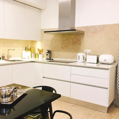 Baixa Chiado Aurea דירה *